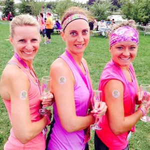 For the 2nd yr in a row, these ladies showed their love of Amusée with our #WineForLife tattoos!